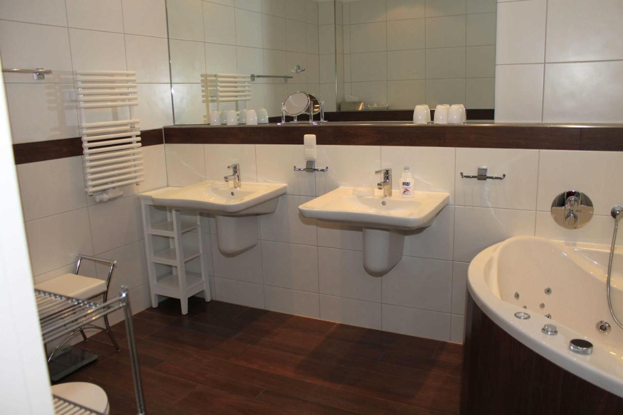 Ruegen Star Appartements De Luxe Sassnitz Exteriör bild
